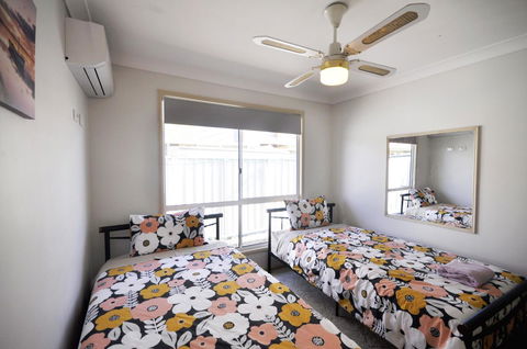 Bribie Island Canal Holiday Destination! - Hotel Gold Coast 19