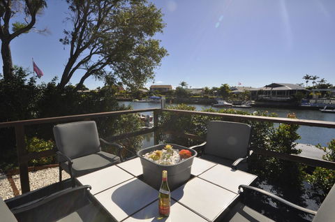 Bribie Island Canal Holiday Destination! - Hotel Gold Coast 0