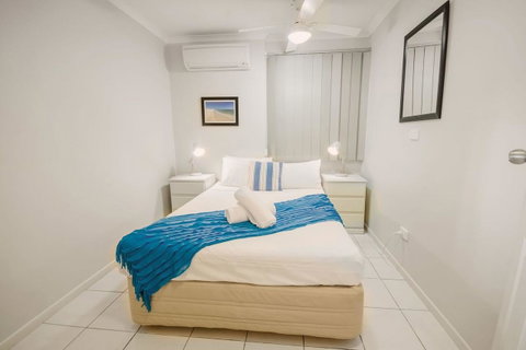 Airlie Apartments - Hotel Gold Coast 2