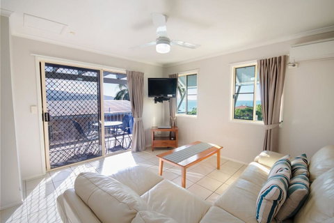 Airlie Apartments - Hotel Gold Coast 7