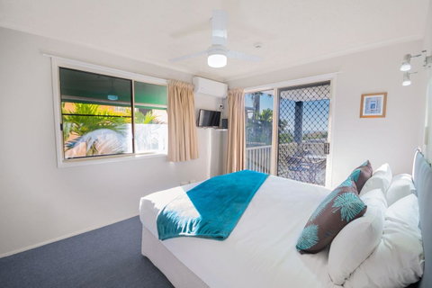 Airlie Apartments - Hotel Gold Coast 0