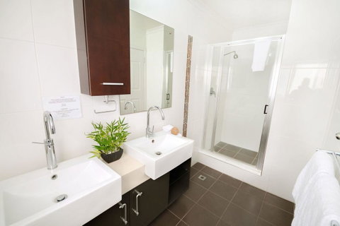 Airlie Apartments - Hotel Gold Coast 17