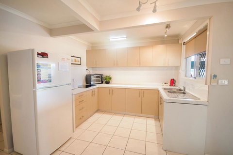 Airlie Apartments - Hotel Gold Coast 6
