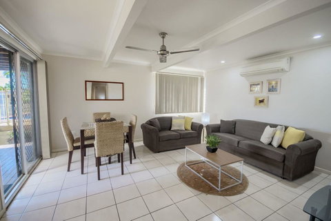 Airlie Apartments - Hotel Gold Coast 3