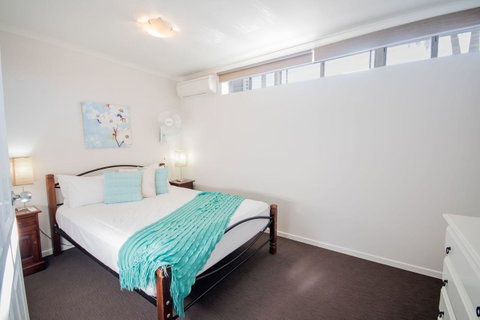 Airlie Apartments - Hotel Gold Coast 15