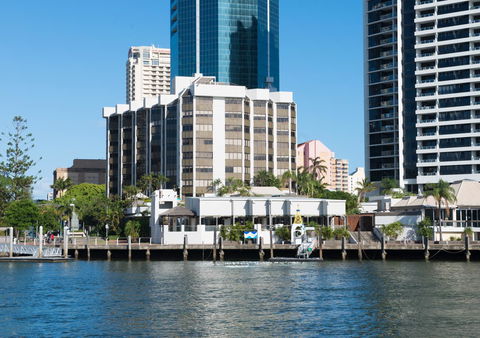 Tiki Hotel Apartments Surfers Paradise - Hotel Gold Coast 4