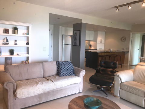 Proximity Waterfront Apartments - Hotel Gold Coast 5