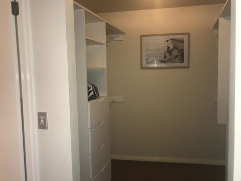 Proximity Waterfront Apartments - Hotel Gold Coast 3