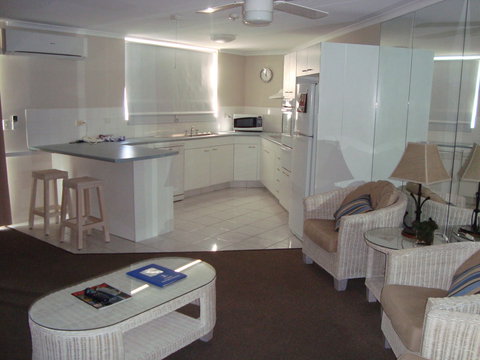 Grosvenor Beachfront Apartments Surfers Paradise - Hotel Gold Coast 14