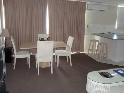 Grosvenor Beachfront Apartments Surfers Paradise - Hotel Gold Coast 26