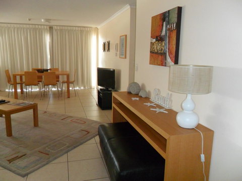 Grosvenor Beachfront Apartments Surfers Paradise - Hotel Gold Coast 10