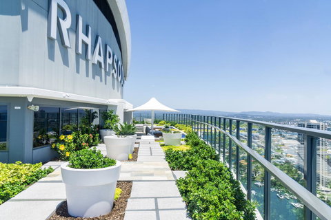 Rhapsody Resort - Official - Hotel Gold Coast 1