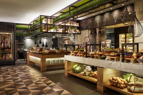 QT Gold Coast - Hotel Gold Coast 11