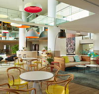 QT Gold Coast - Hotel Gold Coast