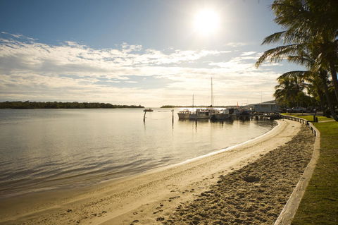 At The Sound Noosa Motel - Hotel Gold Coast 12