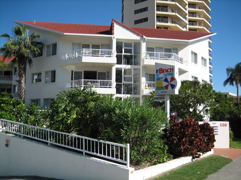 Le Beach Apartments - Hotel Gold Coast 11