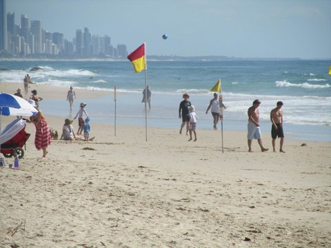 Le Beach Apartments - Hotel Gold Coast 21