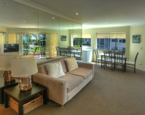 Le Beach Apartments - Hotel Gold Coast 4