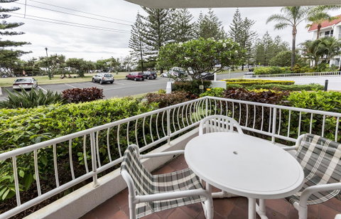 Le Beach Apartments - Hotel Gold Coast 6