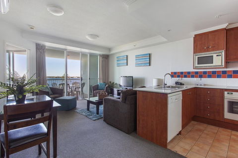 Crystal Bay On The Broadwater - Hotel Gold Coast 33