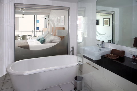 Vision Apartments - Hotel Gold Coast 10