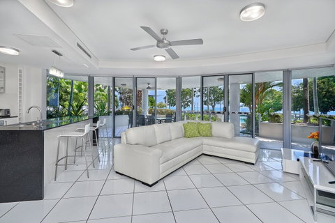 Vision Apartments - Hotel Gold Coast 7