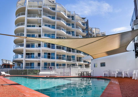 Regency On The Beach - Hotel Gold Coast 2