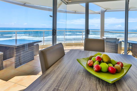 Regency On The Beach - Hotel Gold Coast 10