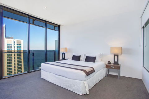 Mantra Circle On Cavill - Hotel Gold Coast 9