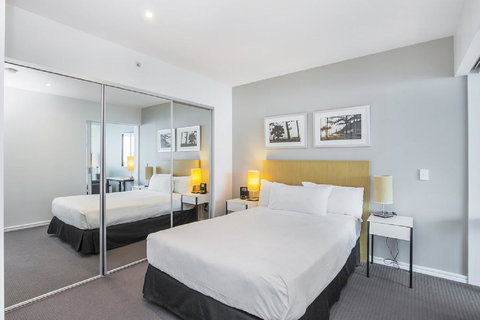 Gold Coast Private Apartments - H Residences, Surfers Paradise - Hotel Gold Coast 25