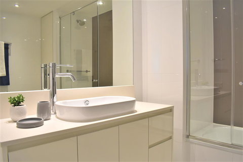 Gold Coast Private Apartments - H Residences, Surfers Paradise - Hotel Gold Coast 13