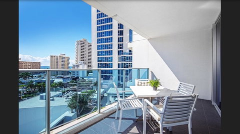 Gold Coast Private Apartments - H Residences, Surfers Paradise - Hotel Gold Coast 35