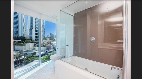 Gold Coast Private Apartments - H Residences, Surfers Paradise - Hotel Gold Coast 36