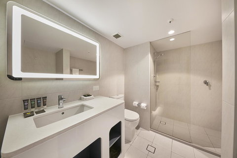 Novotel Surfers Paradise - Hotel Gold Coast 16