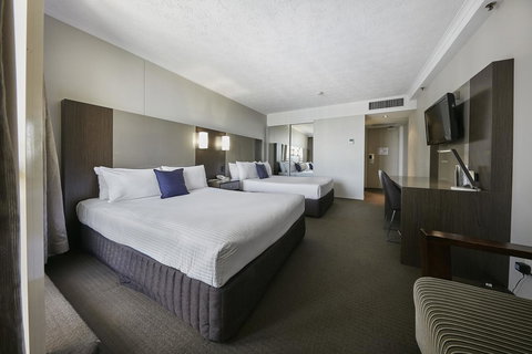 Novotel Surfers Paradise - Hotel Gold Coast 11