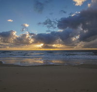 San Marino by the Sea Apartments - Hotel Gold Coast