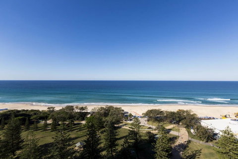 South Pacific Plaza - Official - Hotel Gold Coast 7