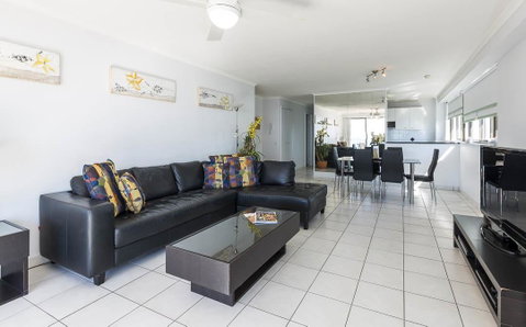South Pacific Plaza - Official - Hotel Gold Coast 18