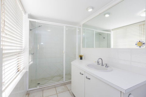 South Pacific Plaza - Official - Hotel Gold Coast 30