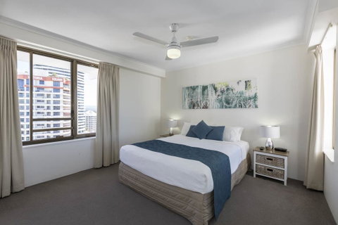South Pacific Plaza - Official - Hotel Gold Coast 10