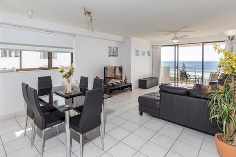 South Pacific Plaza - Official - Hotel Gold Coast 15