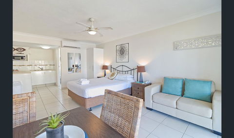Bay Of Palms - Hotel Gold Coast 8