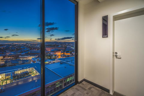 Arena Apartments By CLLIX - Hotel Gold Coast 15