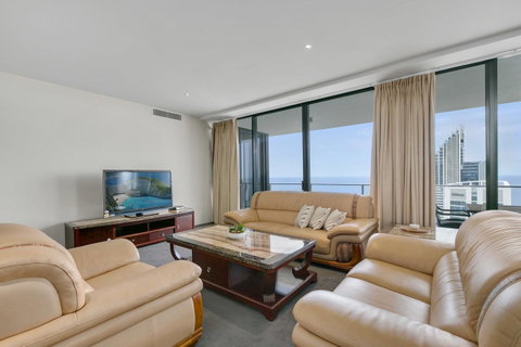 Circle On Cavill, Apartments And Sub Penthouses - We Accommodate - Hotel Gold Coast 1