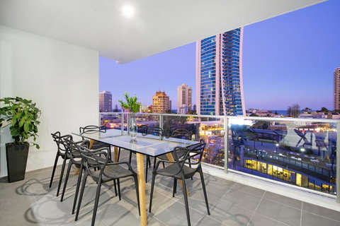 Circle On Cavill, Apartments And Sub Penthouses - We Accommodate - Hotel Gold Coast 34