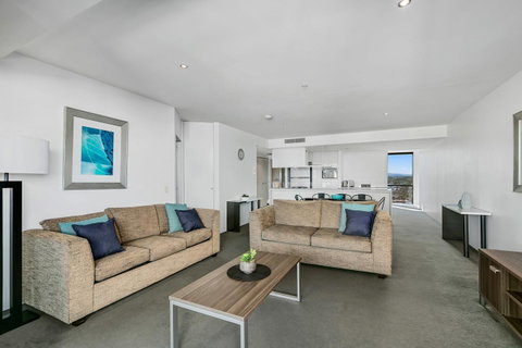 Circle On Cavill, Apartments And Sub Penthouses - We Accommodate - Hotel Gold Coast 29