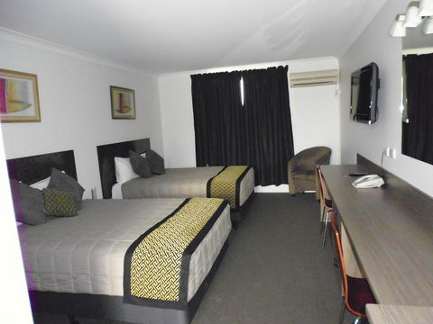 Burke & Wills Motor Inn - Hotel Gold Coast 24