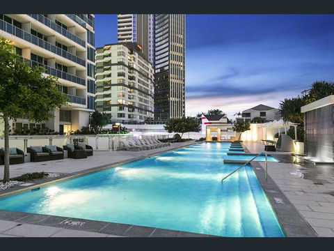 H Star Residences-- Paradise Stayz - Hotel Gold Coast 17
