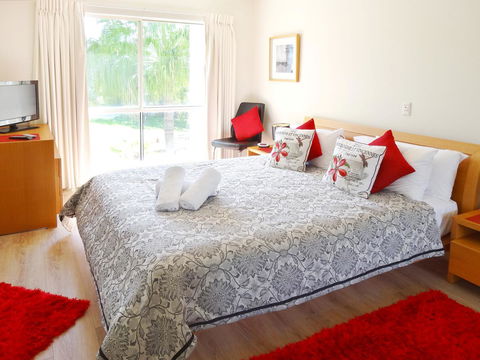 Waterfront Resort Villa With Buggy - Hotel Gold Coast 12
