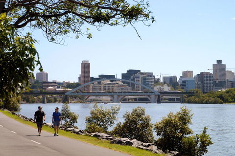 Central Cosmo Apartment Hotel - Hotel Gold Coast 8